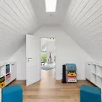 Dbe301 Holiday home *