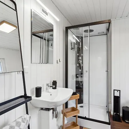 2 Bedroom In Wandlitz Ot 別荘